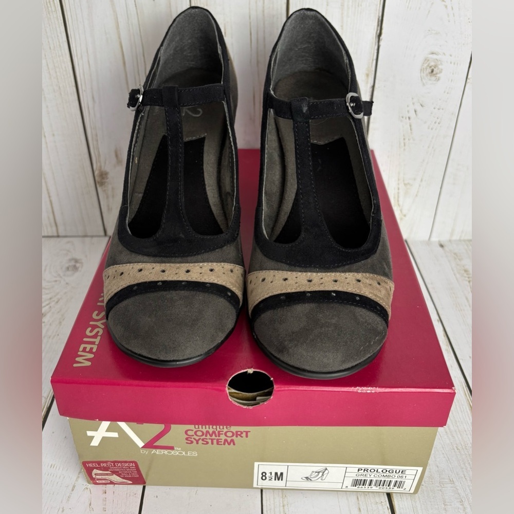 A2 by Aerosoles Prologue Grey Combo T-Strap‎ Mary Jane Heels Pumps Womens 8.5 M